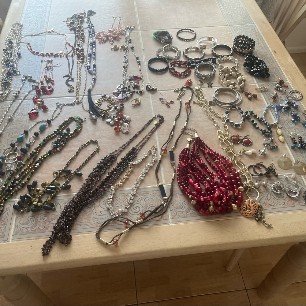 Lot of Jewelry
